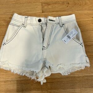 NWT PacSun Cream Jean Shorts with Contrasting Stitching